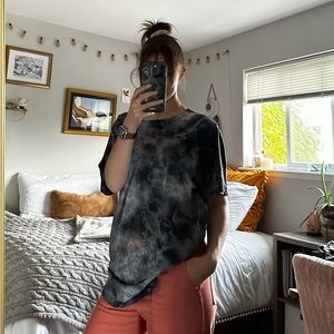 PacSun Scallop Fit Tie-Dye long tee 🫐